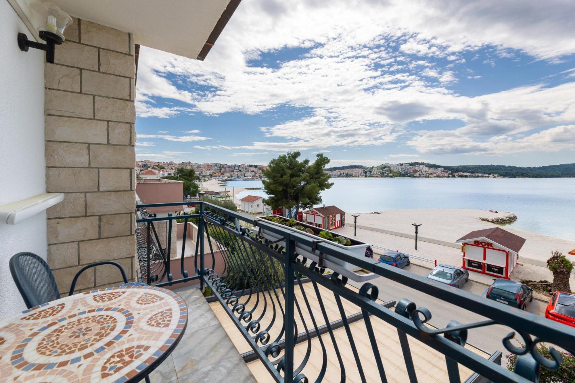 أوكغوك غورنيي Villa Okruk-10 Meters Away From The Beach المظهر الخارجي الصورة