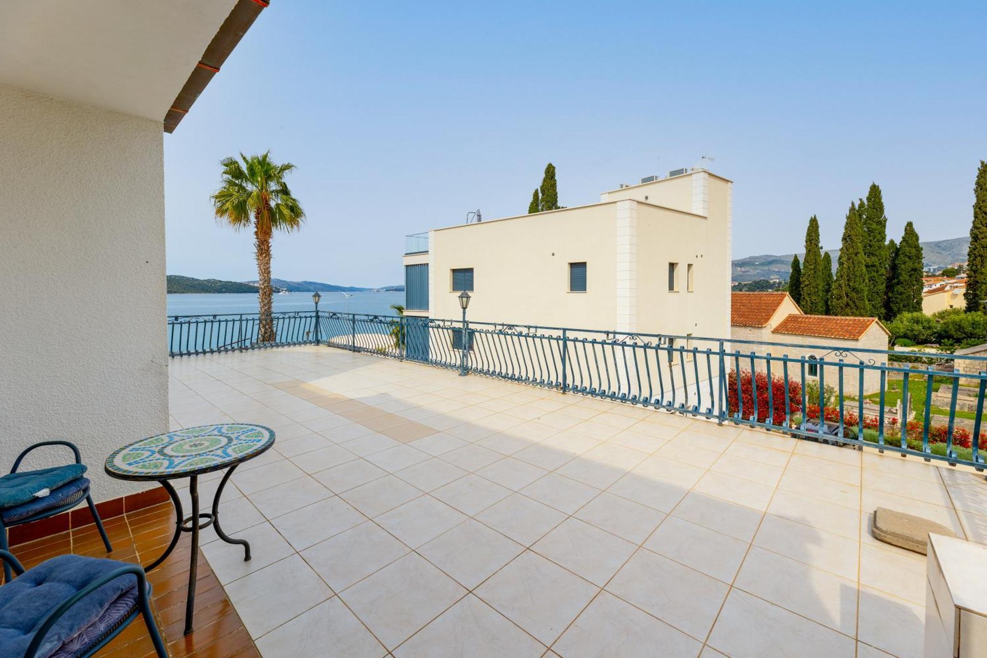 أوكغوك غورنيي Villa Okruk-10 Meters Away From The Beach المظهر الخارجي الصورة